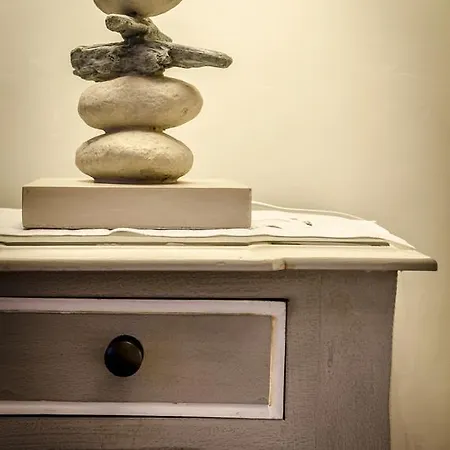 Maison Liparlati 4* بوسيتانو