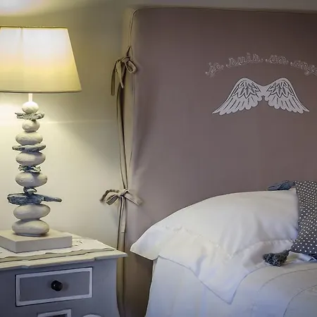 Πανσιόν Maison Liparlati 4*