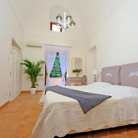 Maison Liparlati Πανσιόν