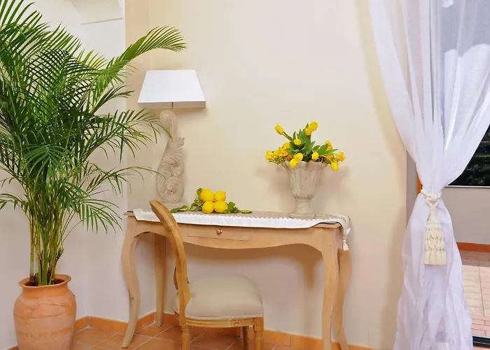 Maison Liparlati Гостевой дом 4*